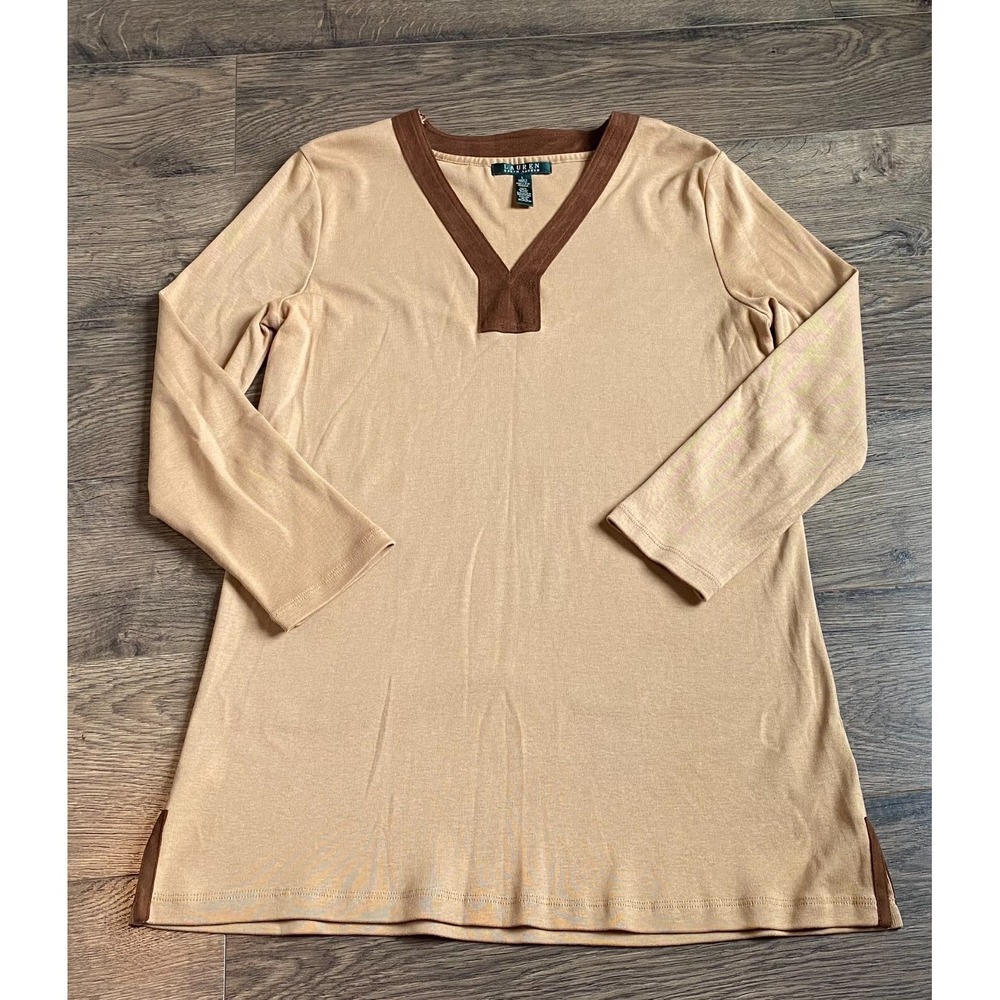 EUC Womens Lauren Ralph Lauren 100% cotton suede trim vneck top size L